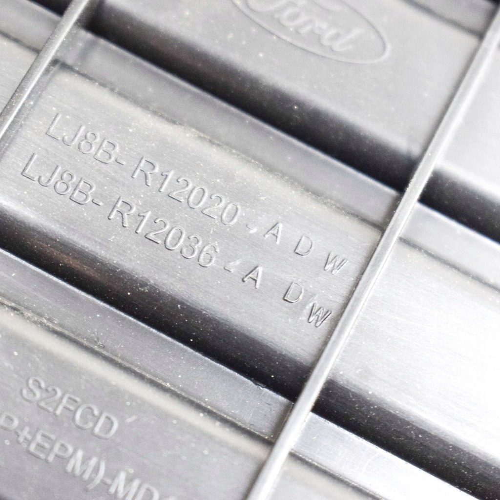 фото №6, Ford mustang mach-e 2022 інше частини салону автомобіля