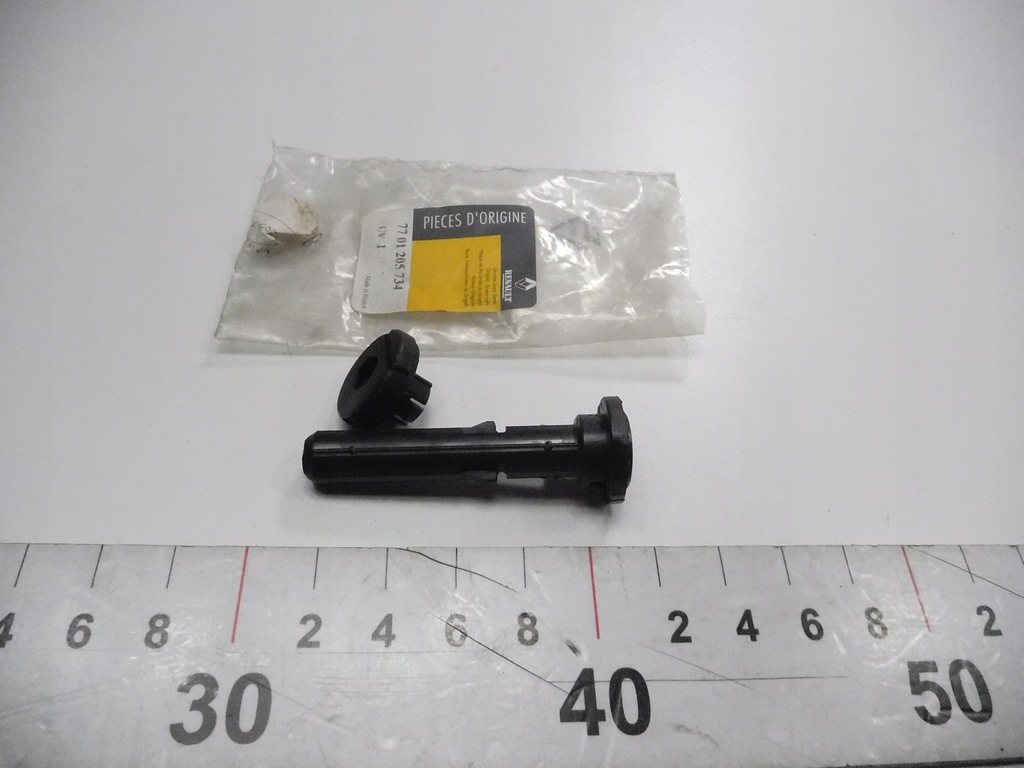 фото №8, Направляющая подголовник renault clio 7701205734