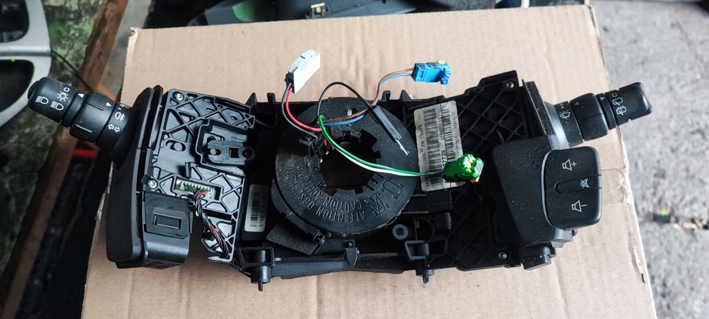 фото №1, Перемикач комбінований secnic ii 8200127726