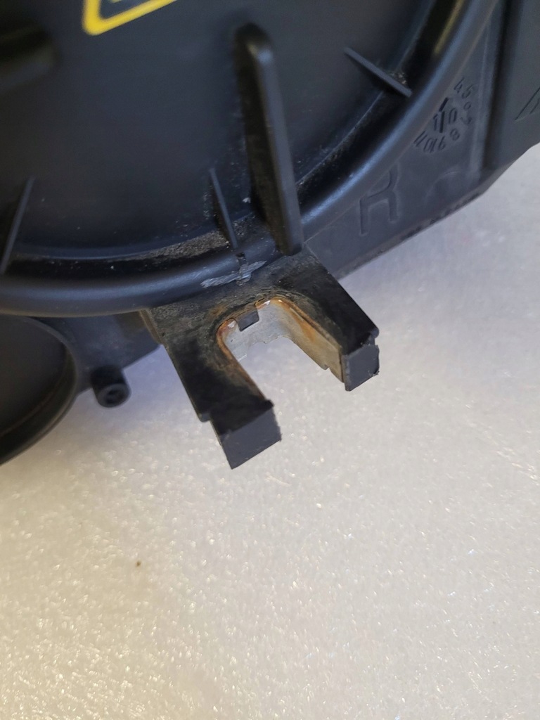 фото №12, Audi a4 b8 8k 8k0 лампа права bi ксенон led правий 8k0941004c