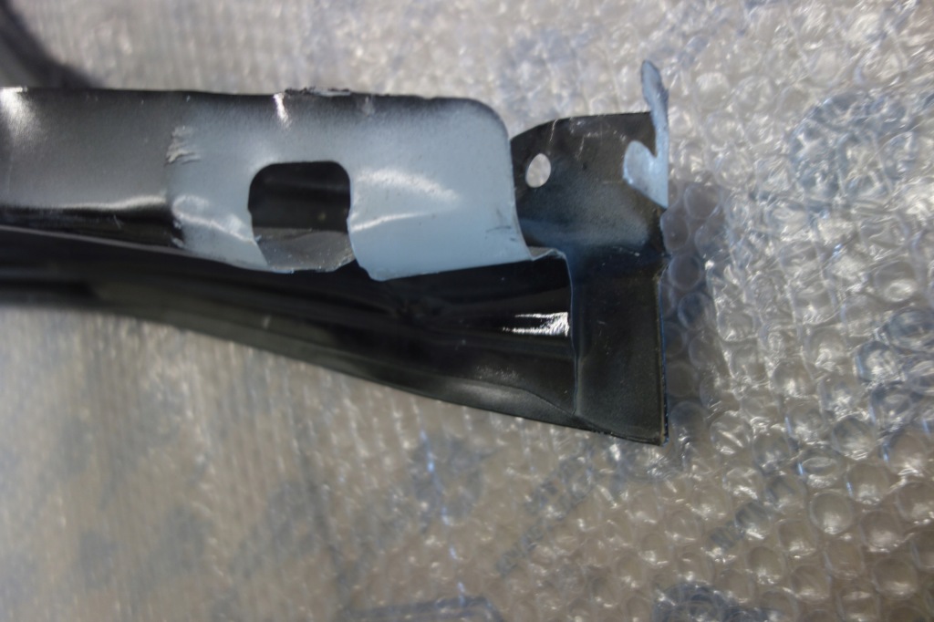 Tesla model y крило ліве перед в Україні