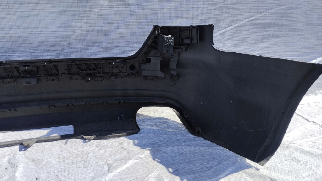 Бампер задний  задний audi a4 b8 sedan lift pdc kompletny lx5r Киев