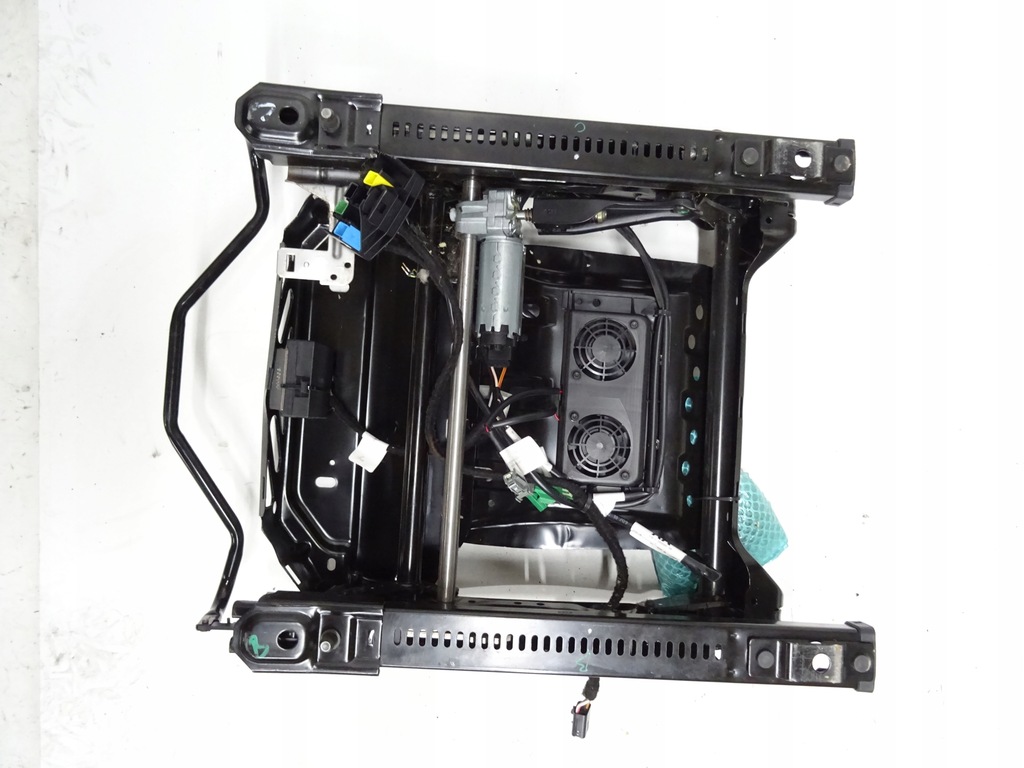 фото №9, Ford mondeo mk4 каркас перед вентиляція