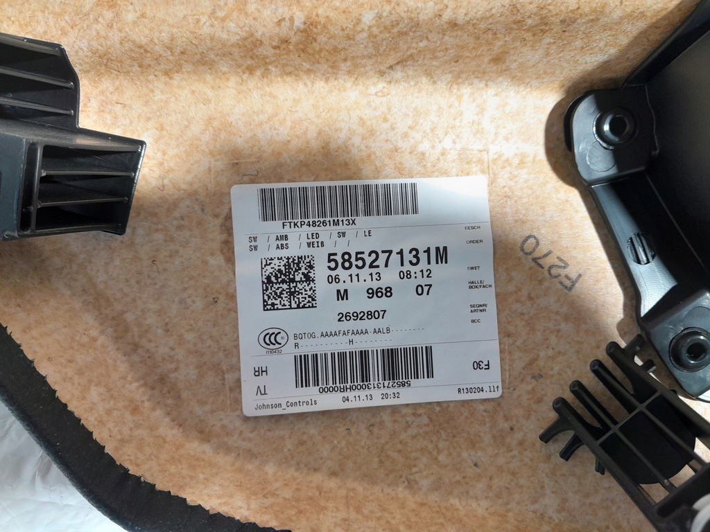 фото №8, Bmw 3' f30 обшивка двері правий задня czarna шкіра