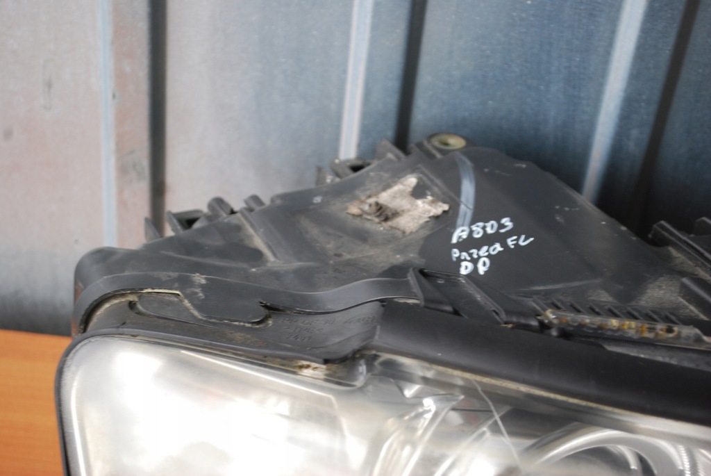 фото №7, Лампа правый перед audi a8 d3 przed fl ксенон