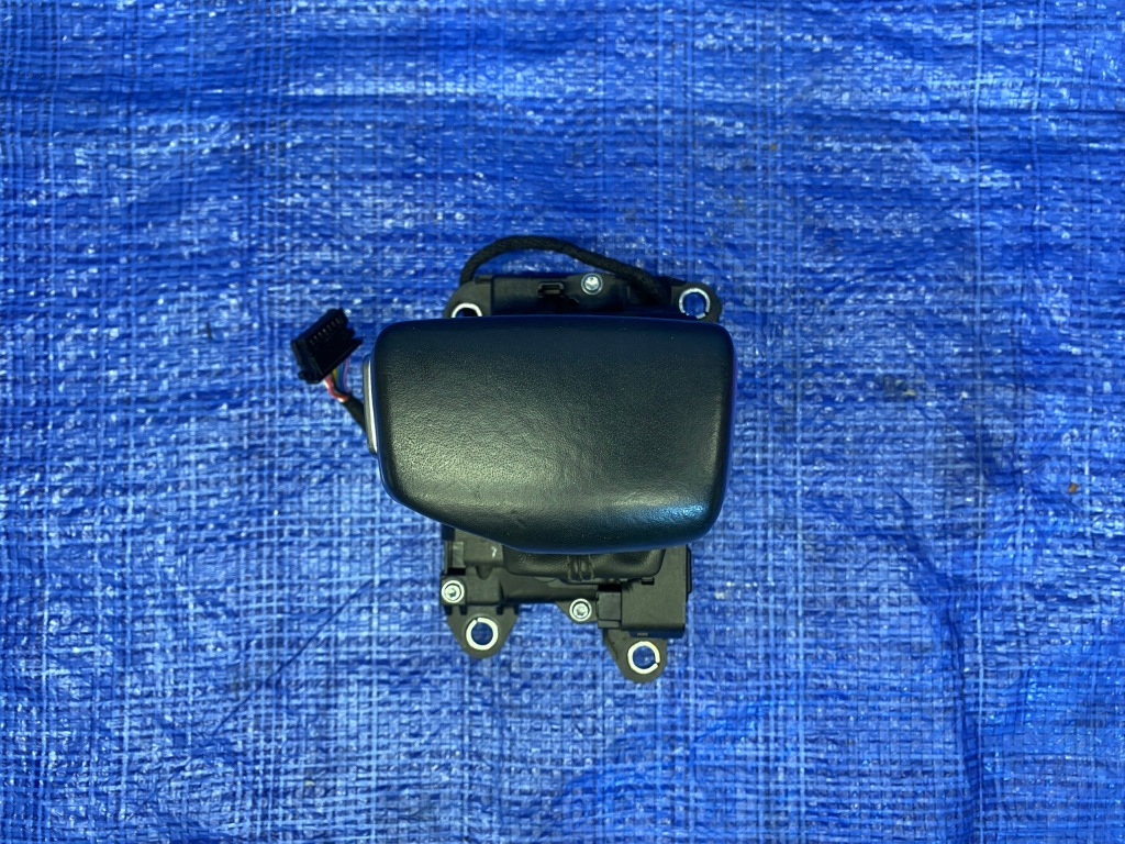 фото №9, Audi q7 4m a4 b9 домкрат выборщик коробки передач 4m1713041f