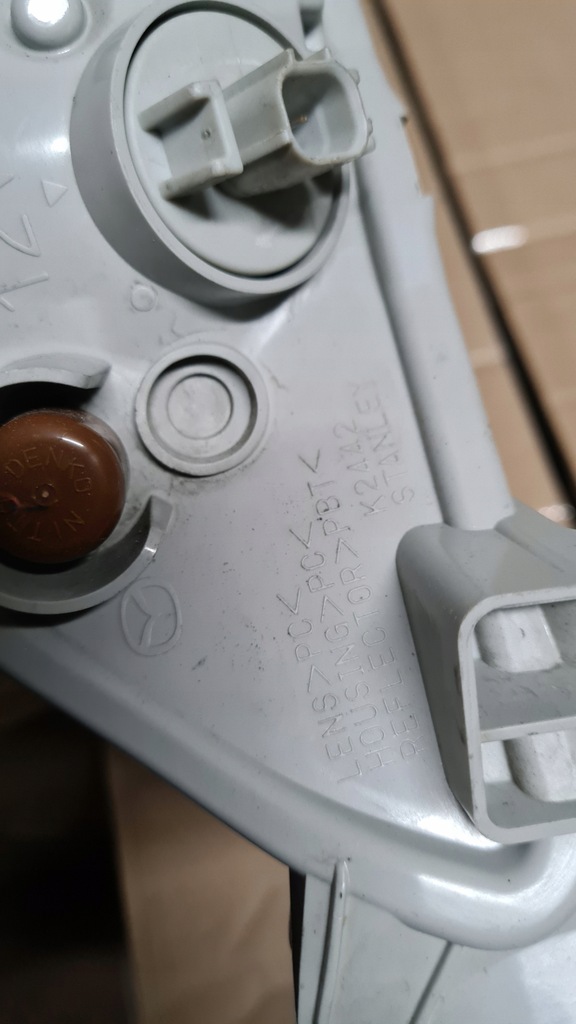 фото №6, Mazda 3 b45a-51360 поворотник поворотник левый