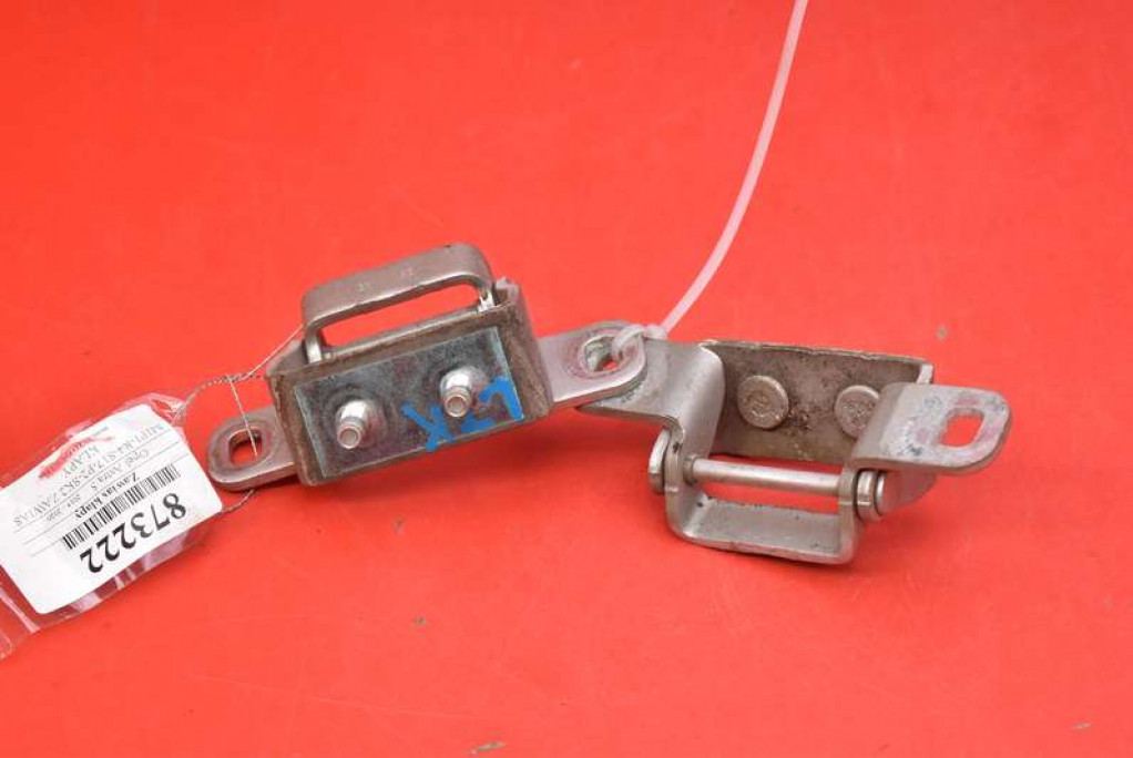 фото №5, Петля петлі кришки 39039655 opel astra 5 v k kombi 15-20