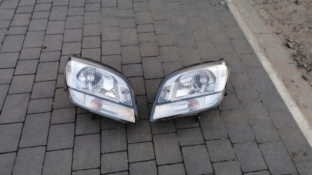 фото №1, Лампа левая перед orlando 10-18 europa