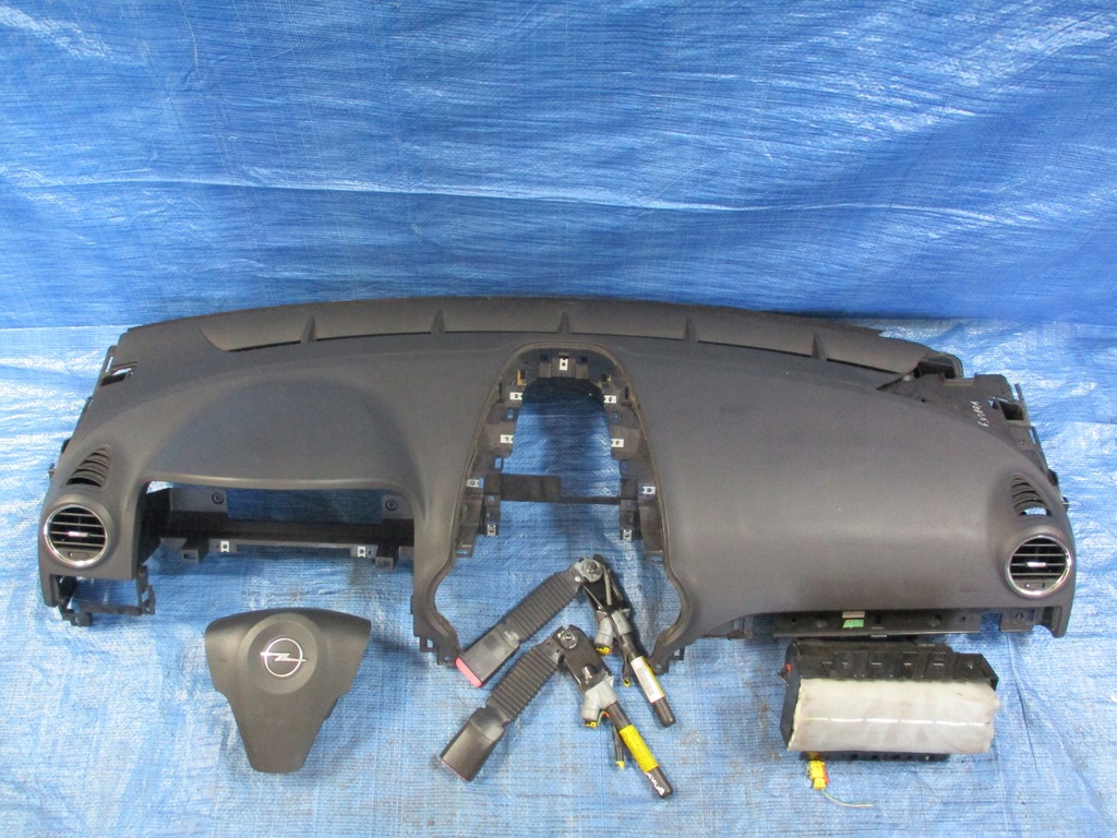 фото №1, Консоль подушка безопасности приборная панель opel antara оригинал