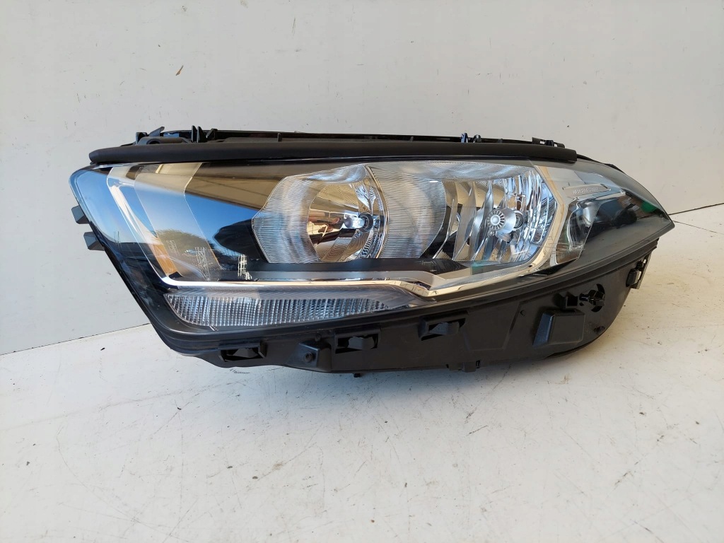 Купить Mercedes a-klasa 177 фара правый  перед 1779062100