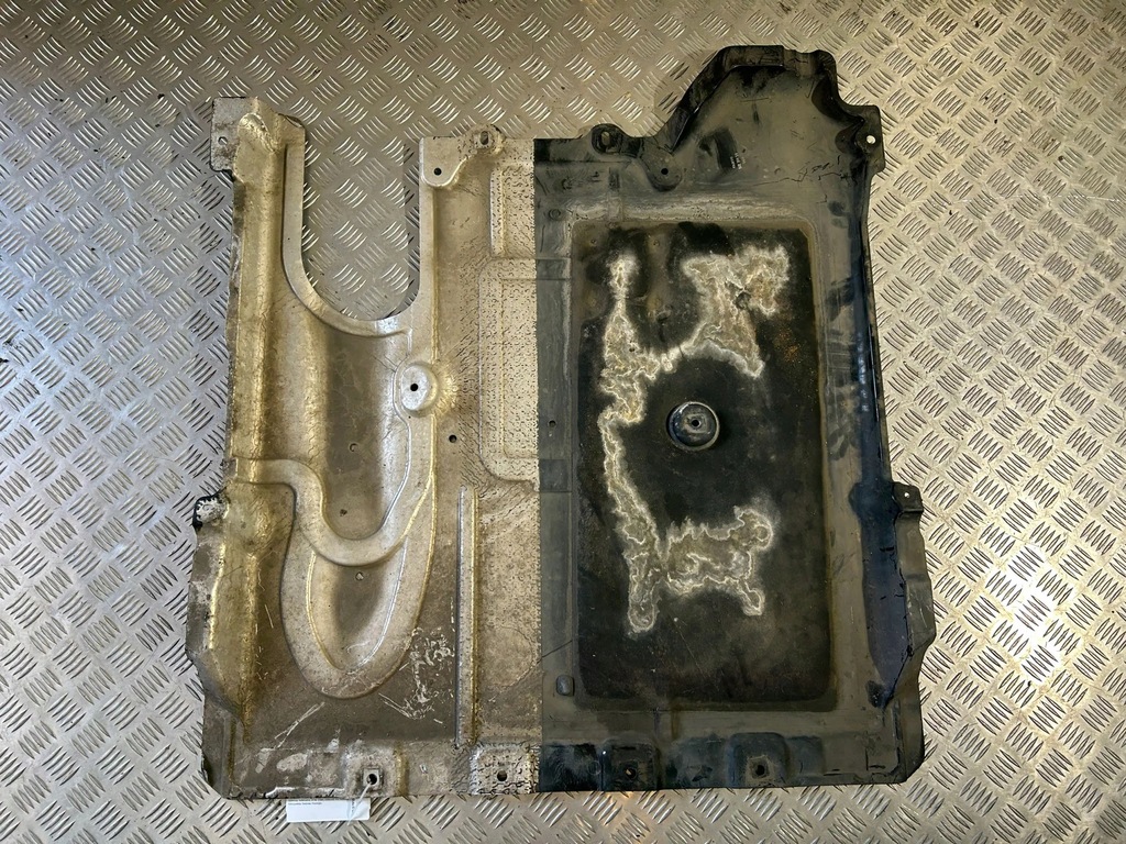 фото №8, Mercedes-benz glc x253 c253 2018 захист нижня коробки передач a2535200323