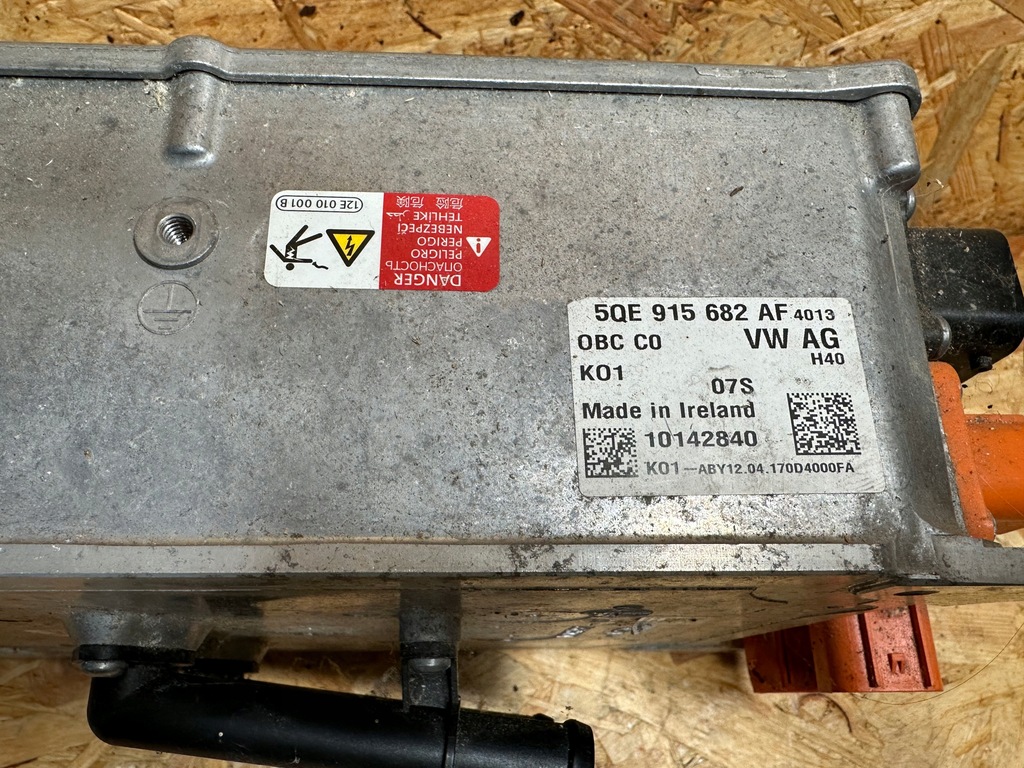 фото №9, Зарядний пристрій акумулятор vw audi a3 golf 5qe915682af