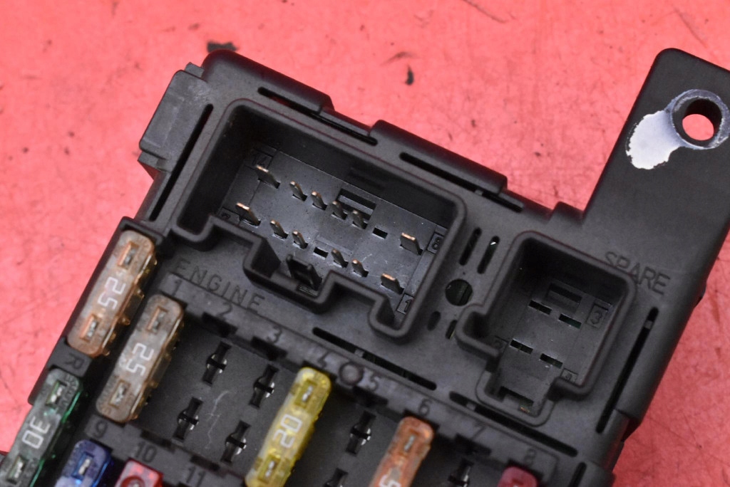 Коробка предохранителей 8678449 volvo s70 v70 2 2 2.4 d5 163 km 00-05 с Разборки