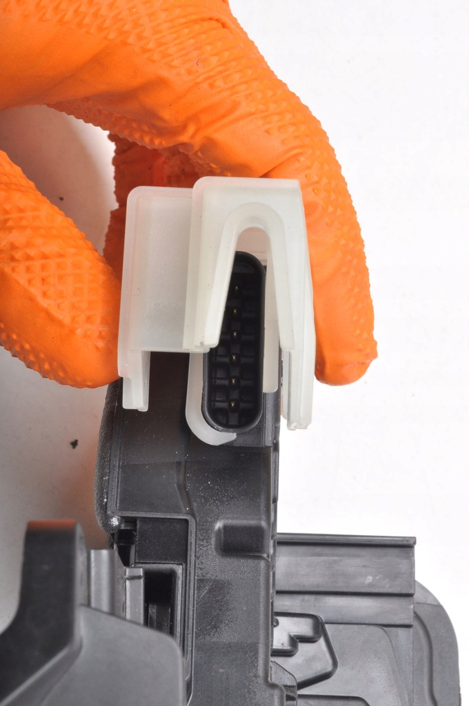 фото №6, Mercedes eqb x243 замок дверь левый задняя a0997303601