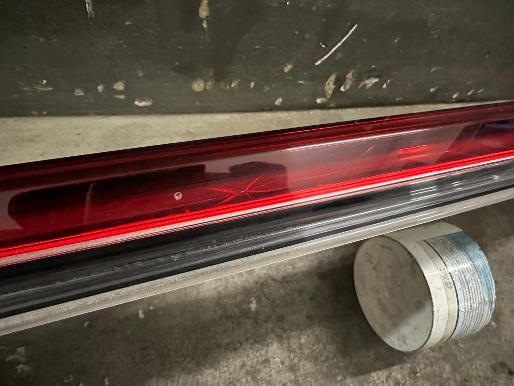 фото №10, Лампа кришки накладка audi q4 e-tron 89a945095b