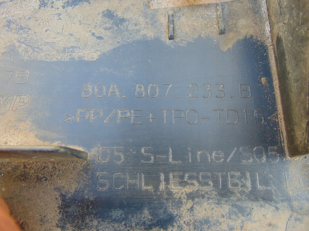 Накладка захист бампера перед audi q5 80a Оригінал