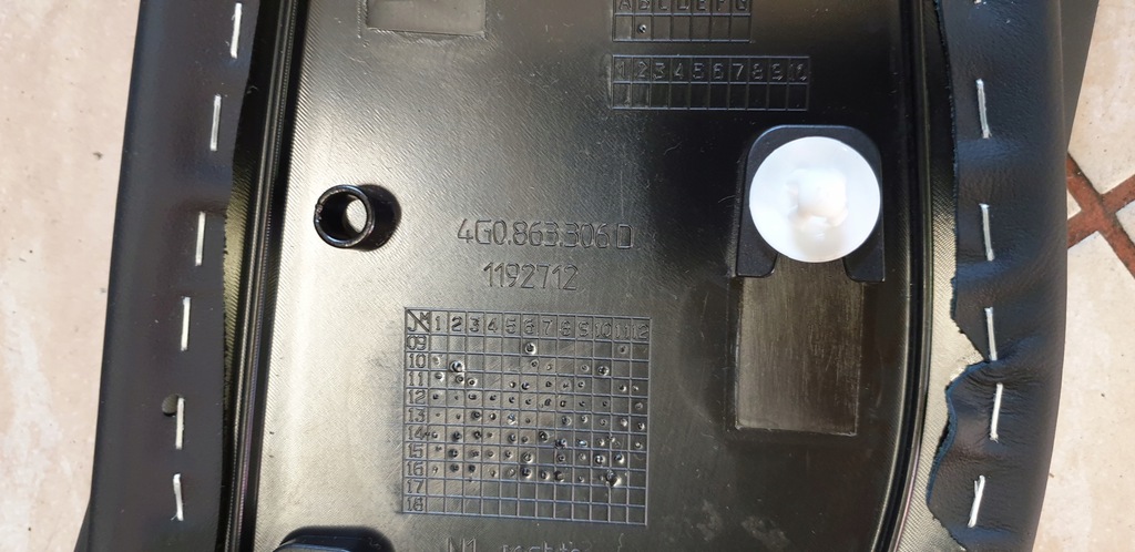 фото №11, Обшивка обшивка заглушка ліва тунель audi a6 c7 4g