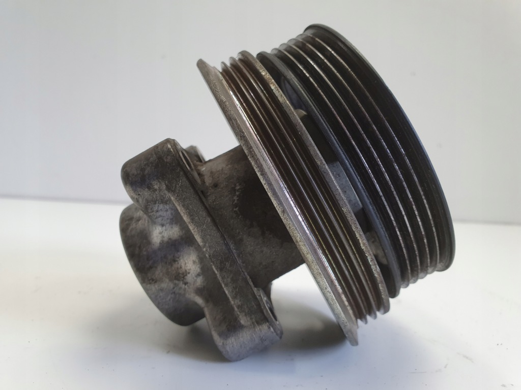 фото №6, Volvo v70 iii xc70 ii 2.4 d5 ролик ремень оборудование 31258133