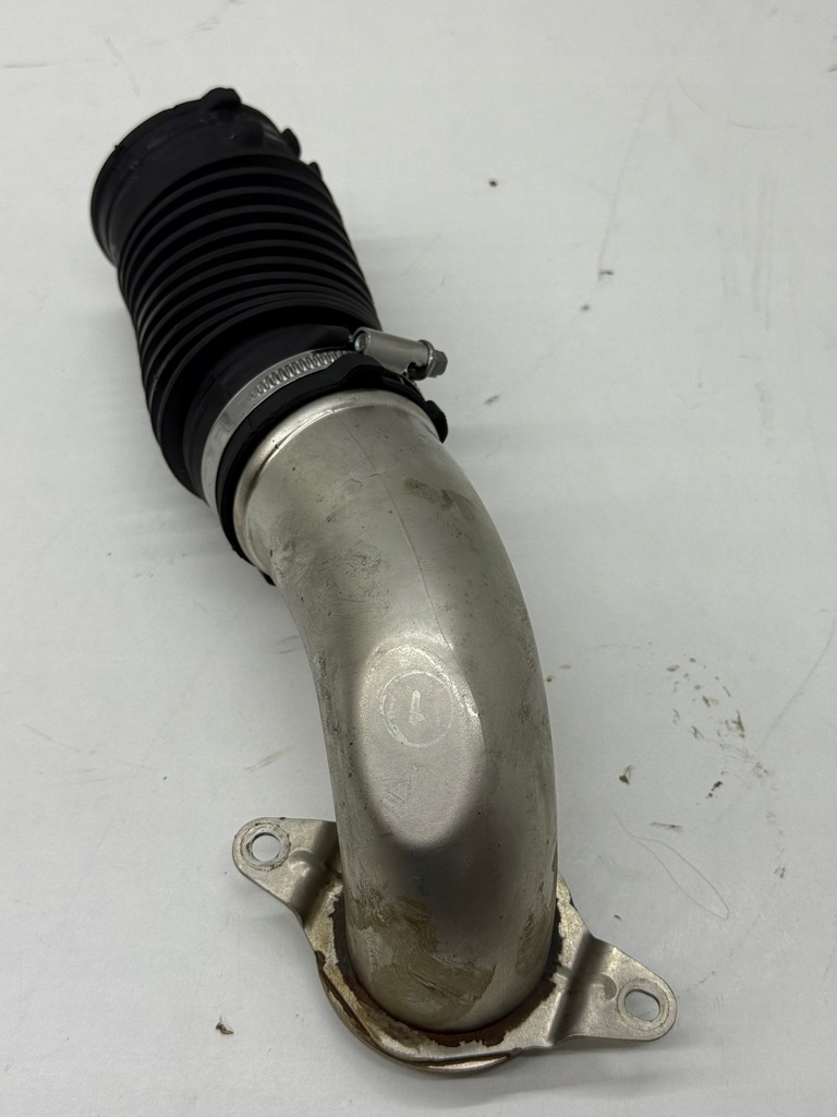 фото №7, Audi s6 s7 c7 4.0 tfsi труба всмоктувальна турбонагнітача + з'єднувач права справна