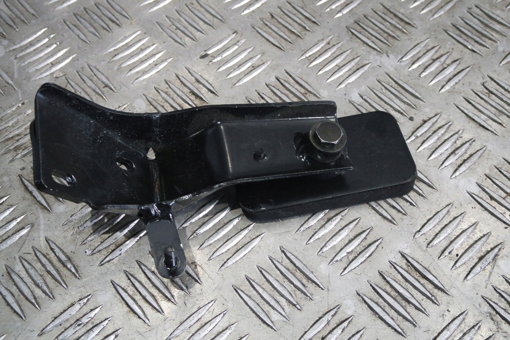 фото №1, Кронштейн кронштейн ferrari 488