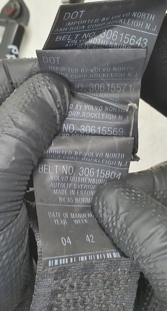 фото №7, Приборная панель консоль ремни подушки безопасности volvo v50 s40 ii kpl