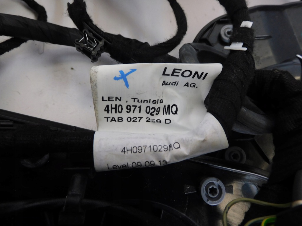 фото №11, Audi a8 s8 d4 4h доводчики дверь доводчик softclose замки