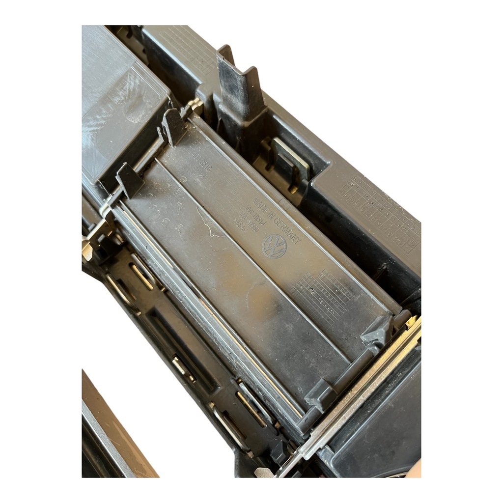 фото №10, Решітка радіатора решітка радіатора volkswagen touareg iii 3 760853653e