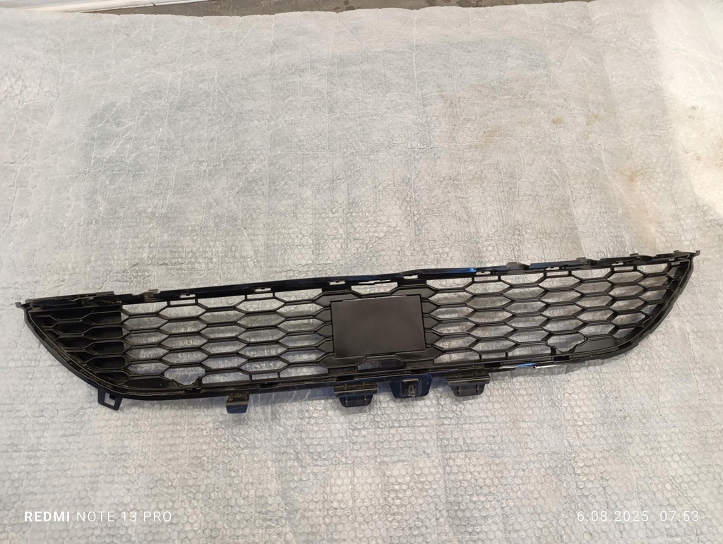 фото №8, Sandero iii 21-24 решітка середня бампера перед радар заглушка bdb стан