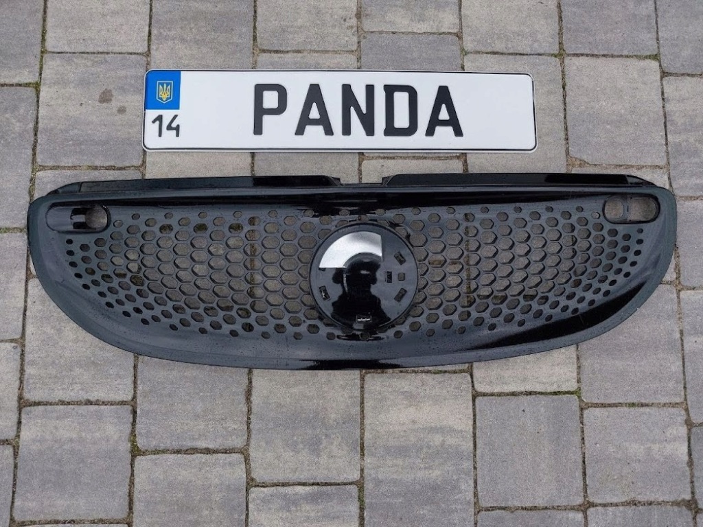 фото №1, Smart fortwo iii 2014- решётка радиатора решётка