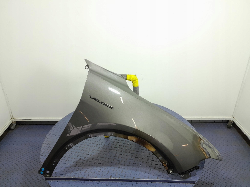 фото №1, Alfa romeo tonale крыло перед передний правый 581/b