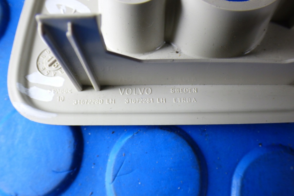 фото №10, Ручка кронштейн стельовий volvo v60 iii 2018-