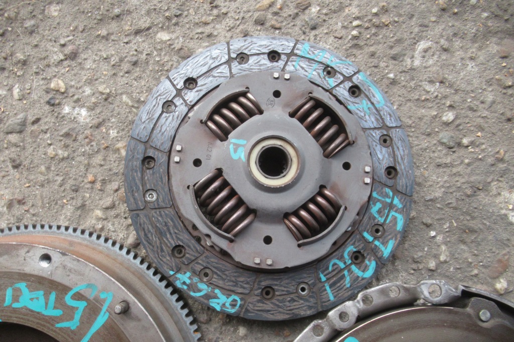 фото №4, Ford fiesta mk7 1.5 tdci зчеплення диск притиск комплект