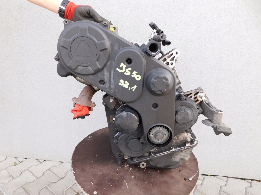 фото №4, Ligier js50 двигатель