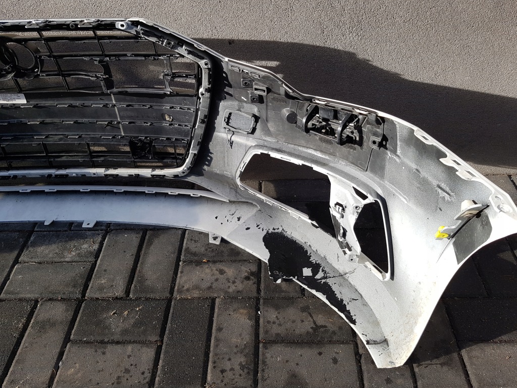 фото №12, Audi a6 c7 бампер перед решётка радиатора 4k0807437a