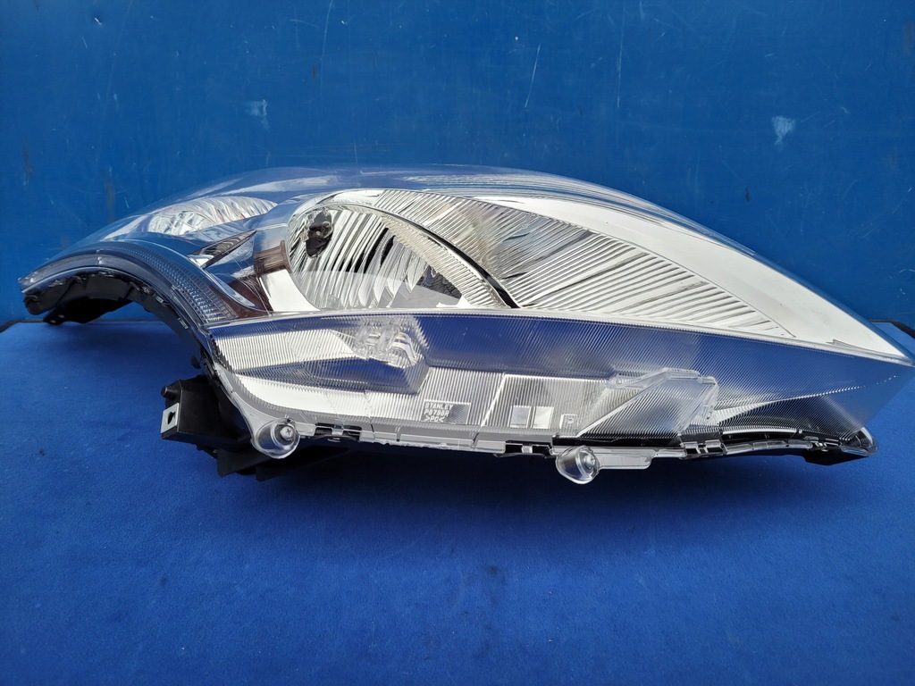 фото №12, Suzuki swift mk7 10- лампа передняя правая оригинал