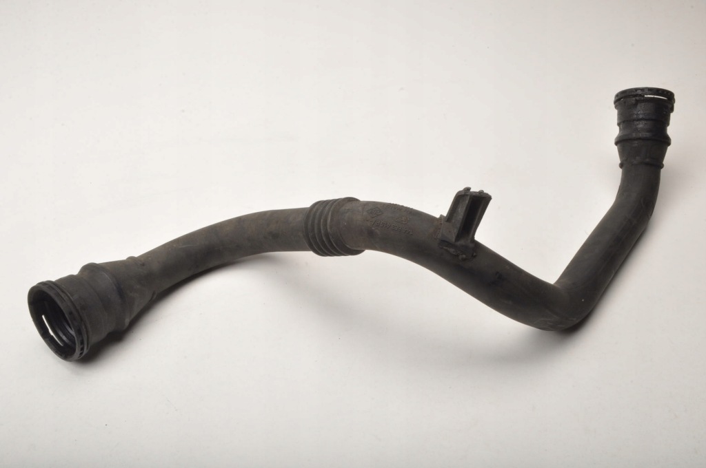 Купити Renault megane iii 1.5 dci труба інтеркулер 144603415r