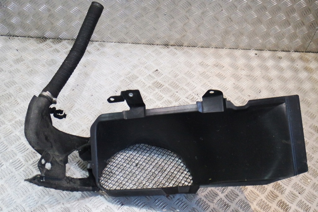 фото №1, Кронштейн впуск воздуха левый ferrari f8 tributo 908366