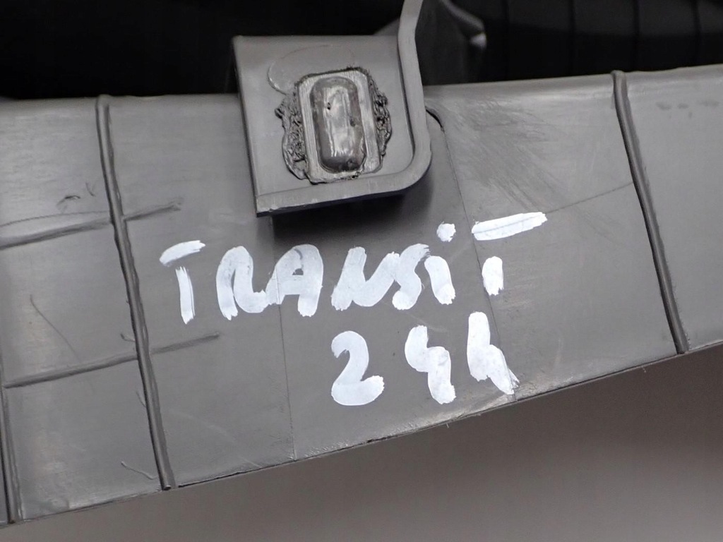 фото №12, Защита панели консоли кронштейн na кружки левый europa ford transit custom 24r