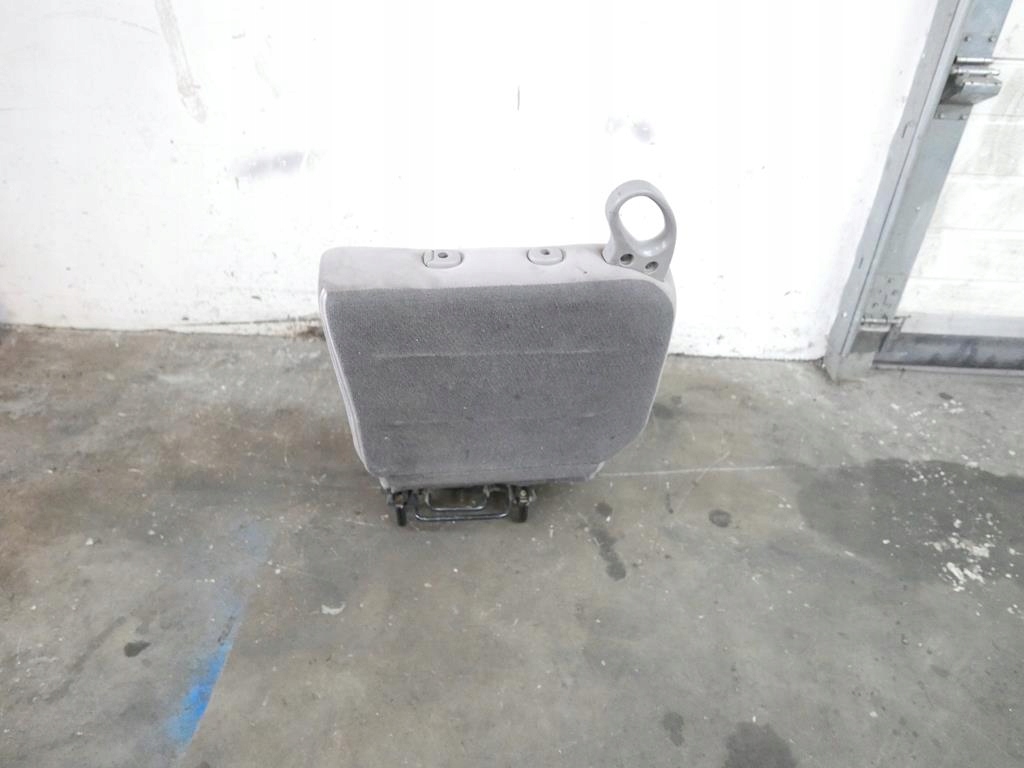 фото №6, Сиденье правый задняя задний nissan almera tino 00-03