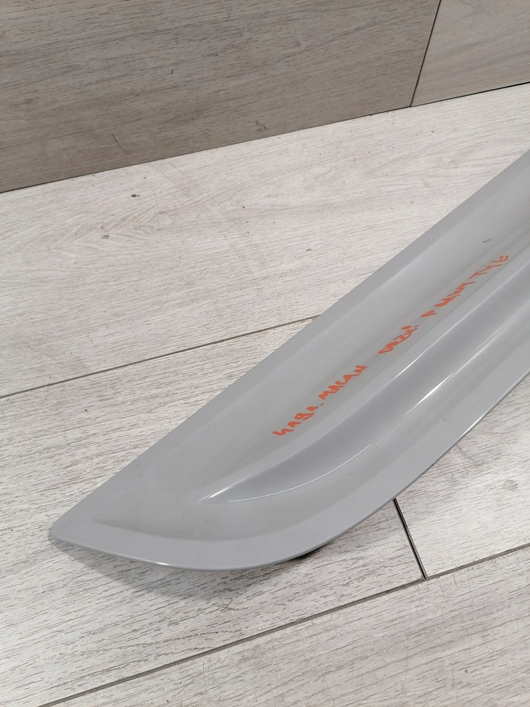 фото №5, Macan молдинг двері правий задня 95b8398901r