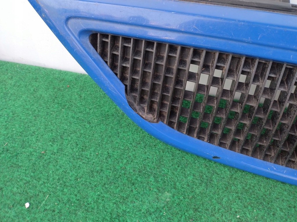 фото №2, Lancia y ypsilon 00-03 rok решётка радиатора решётка радиатора оригинал