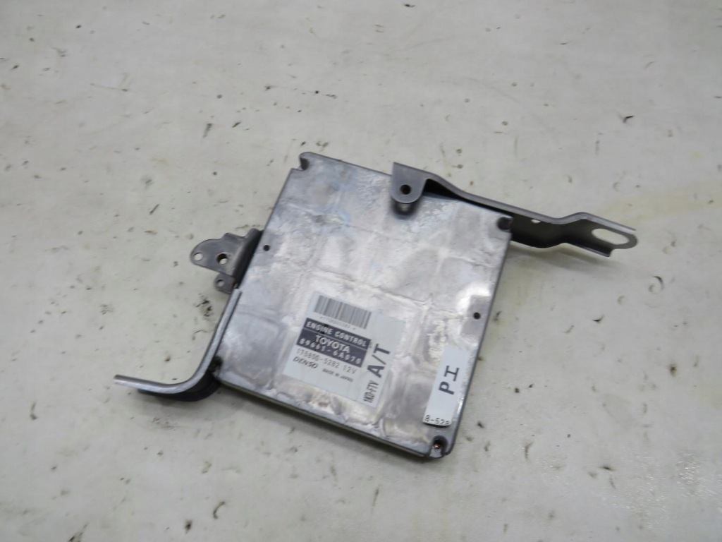 фото №1, Бортовой компьютер land cruiser 120 3.0 d4d 89661-6a070