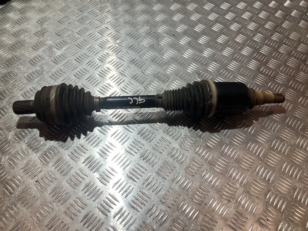 фото №1, Приводной вал правая передняя mercedes glc x253 2.2 cdi 4matic