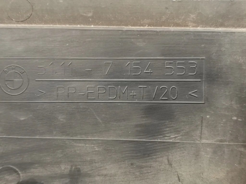 Купить Bmw 3 series решётка нижняя бампера передний 2008 седан 4/5dr 7154553