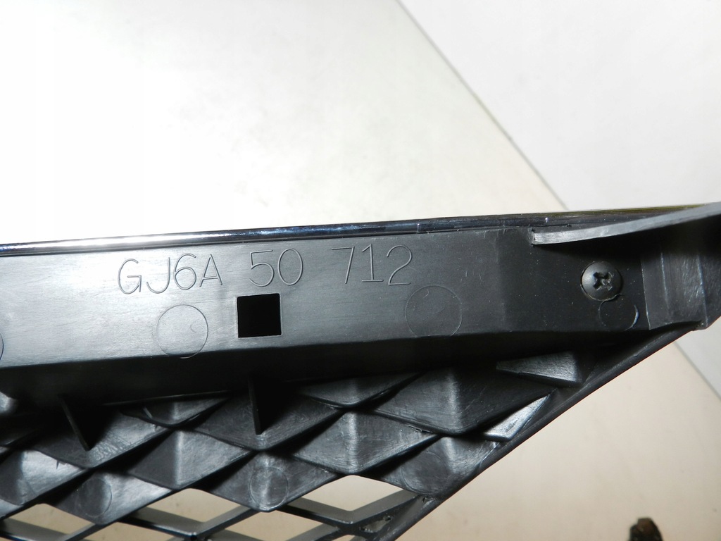 фото №7, Решётка радиатора решётка радиатора новый бампера mazda 6 i gg gj6a50712