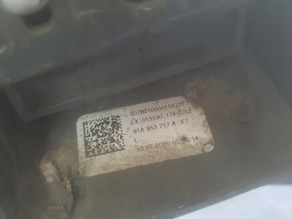 фото №6, Audi q2 16r- молдинг крыла левая перед