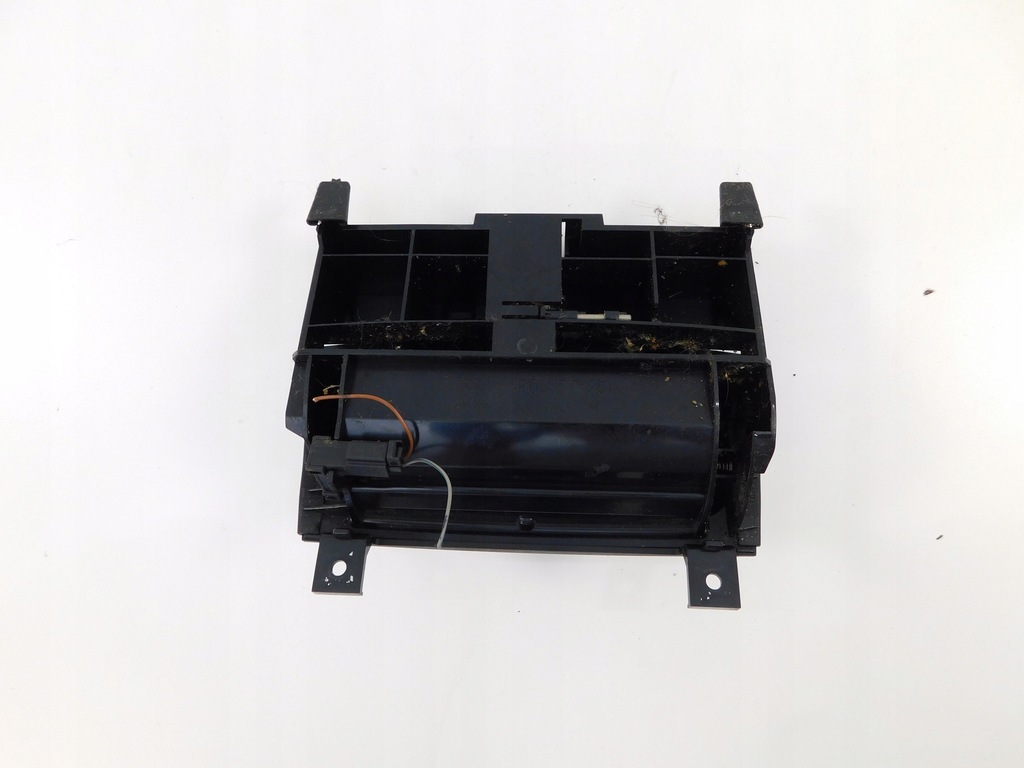 фото №6, Audi a3 8p 3d 2.0 tdi бардачок попільничка