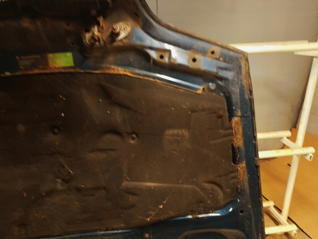 Bmw 3 e46 капот крышка двигателя седан универсал дорестайлинг  41618238461 в Украине