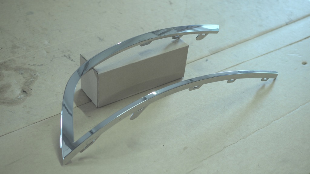 фото №1, Mokka b 2 ii 21- рамка молдинг лампи ліва хром